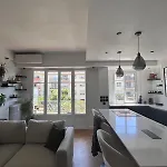 Beautiful 2-Room, Ac, Center, Terrace