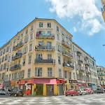 Magnifique Studio En Plein Centre De Nice