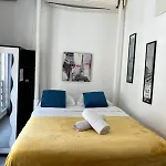 Hyper Center - Superb - Cozy - Wifi Apartment *