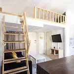 Gioa- Studio Avec Balcon, Place Garibaldi -Paillon