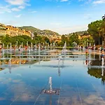 Panoramic Sea View - Air Conditioning - Terrace - 2 Bedrooms - Kitchen - Wifi - Tramway