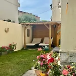 Provencal House, Sea Side, Private Parking