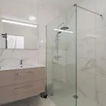 2 Bedroom Ocean View Apartment
