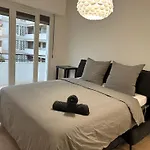 2 Bedroom Ocean View Apartment Nice