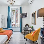 Apartment A 2 Pas De La - Climatisation - Wifi - Cuisine - Tramway