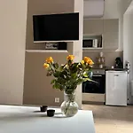 Central Studio And Sun Terrace