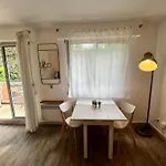Avec Piscine A Apartment