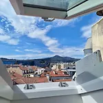 Lofty Hideout With 2 Bedrooms