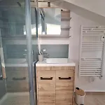 Lofty Hideout With 2 Bedrooms * Nice