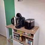Apartment Lofty Hideout With 2 Bedrooms *