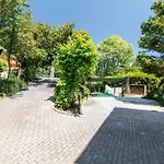 Villa Monte Cristo - Villa Conviviale A Nice - Superbe Vue, Piscine Et Jeux En Plein Air