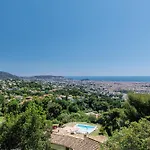 Villa Monte Cristo - Conviviale A - Superbe Vue, Piscine Et Jeux En Plein Air