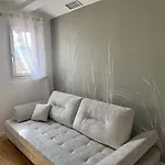 Renovated Luxury Cocoon Place Massena