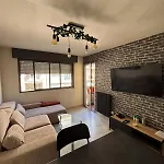 2 Piece A 2min De La Apartment