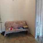 Appartement 1 Piece A Deux Pas De La Plage Et A 10Min Du Centre Ville Et La Gare 15 Minutes De L\'Aeroport