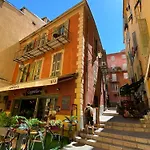 Superbe Studio Avec Coin Nuit Vieux Nice !