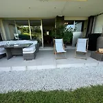 Spacieux Appartement, Jardin, Vue Mer, Calme