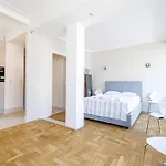 Cosy Rooftop - Happy Apartment