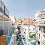 Cosy Rooftop - Happy Apartment