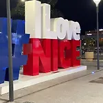 Recently Renovated Apartment In Quiet Area In Heart Of Old Nice