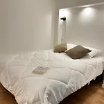 Loft Apartment *