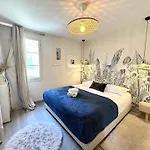 Riviera: Vieille Loft With Terrace Apartment