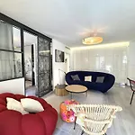 Aparthotel Riviera - Terrasse Loft De La Providence - Vieille Ville - Esprit Loft En 2 Pices Ac