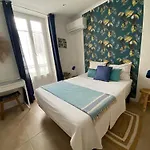 2 Pieces Hyper Centre