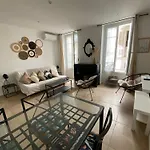 2 Pieces Hyper Centre