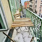 Charming Accommodation In Port De Nice