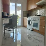 Spacieux 3 Chambres Et Balcon