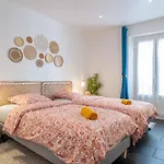 Modern And Elegant, Air-conditioned, Centre - Hdp2 Apartment