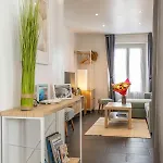 Apartment Modern And Elegant, Air-conditioned, Centre - Hdp2