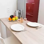 Perle De - 50 Metres De La Plage, Clim, Wifi Apartment *