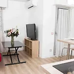 Perle De - 50 Metres De La Plage, Clim, Wifi Apartment Nice