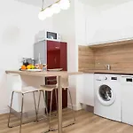 Perle De - 50 Metres De La Plage, Clim, Wifi Apartment Nice