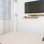 Perle De - 50 Metres De La Plage, Clim, Wifi Apartment Nice