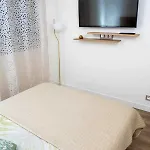 Apartment Perle De - 50 Metres De La Plage, Clim, Wifi