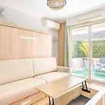 Apartment Jardin Parking Et Clim