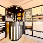Vieux Charm - 3 Bedroom Escape - Seaside *