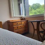 Private Room-1 In Hannana Apartment- 2 Min Walk To Tram 12 Min To Nice Train Station 15 Min To Massena Place