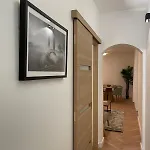 Recently Renovated In Quiet Area In Heart Of Old