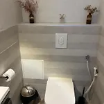 Tres Beau 3 Pieces Spacieux Lumineux Et Climatise Apartment *