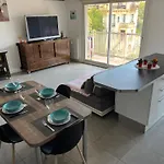 Tres Beau 3 Pieces Spacieux Lumineux Et Climatise Nice