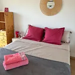 Tres Beau 3 Pieces Spacieux Lumineux Et Climatise