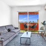 Bel Appartement Vue Mer Proche De La Promenade Des Anglais