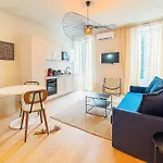 Apartment Central- Walk To Massena &
