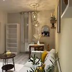 Nice Jussieu 2 Pieces Entierement Renove