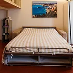 Charmant Studio Sur Le Port De Nice