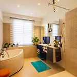 Le Lafayette Ap4410 By Riviera Homes Apartment